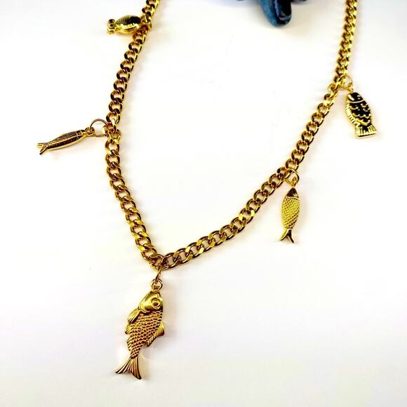 NEW Gold Fish Chunky Charm Necklace - Picture 4 of 12